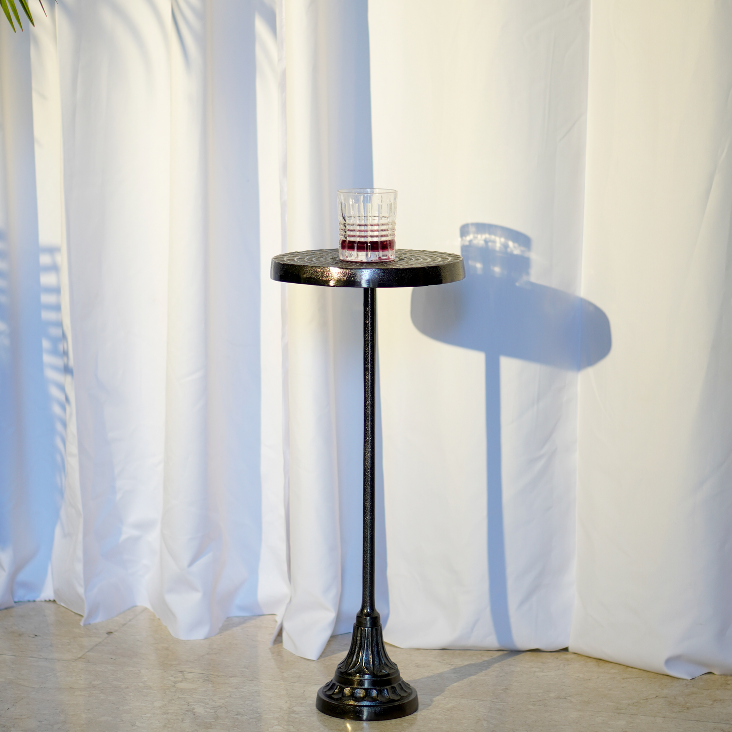 ALUMINIUM DRINK TABLE